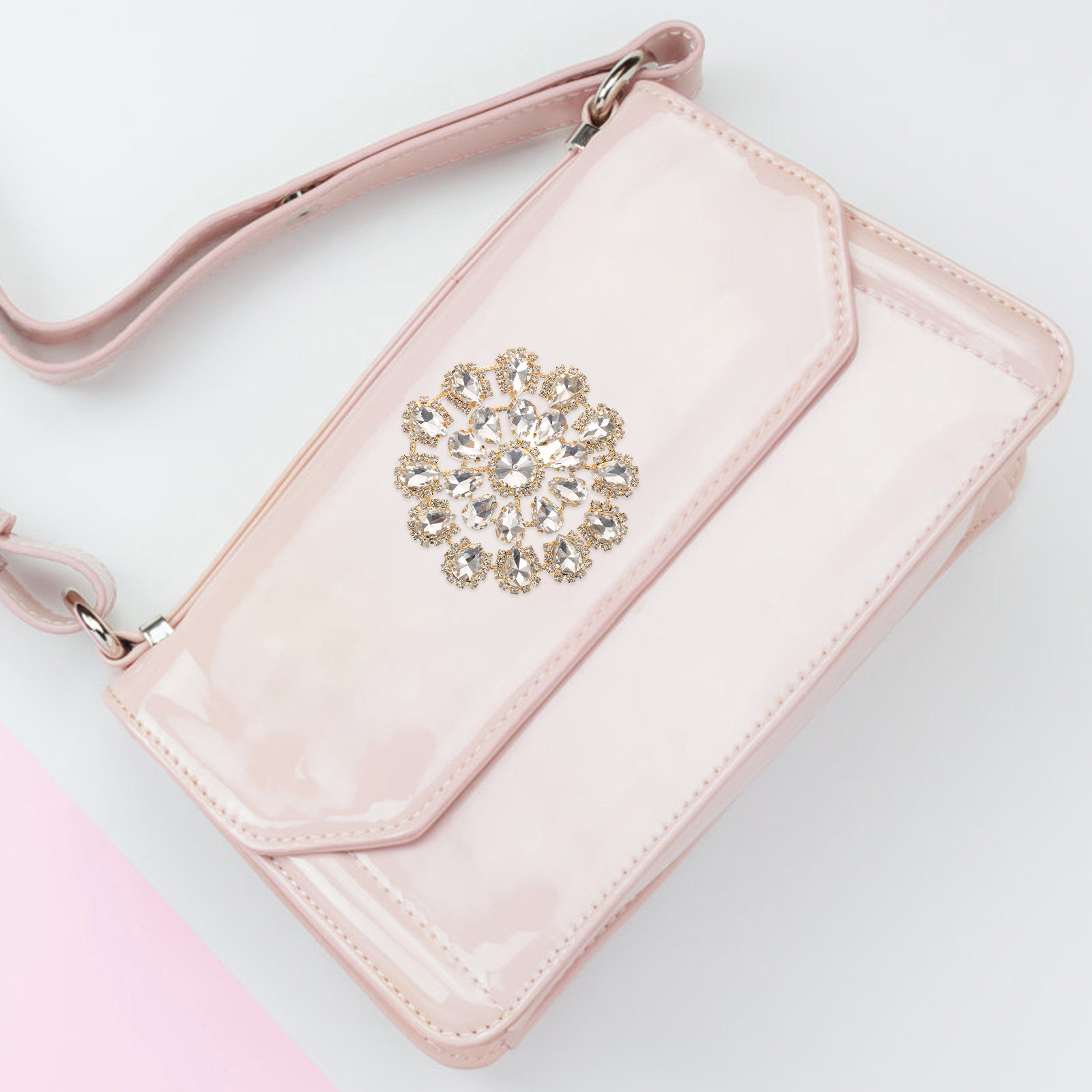 Botões Redondos de Strass em F - Applique Patch Flower avaliação e preço